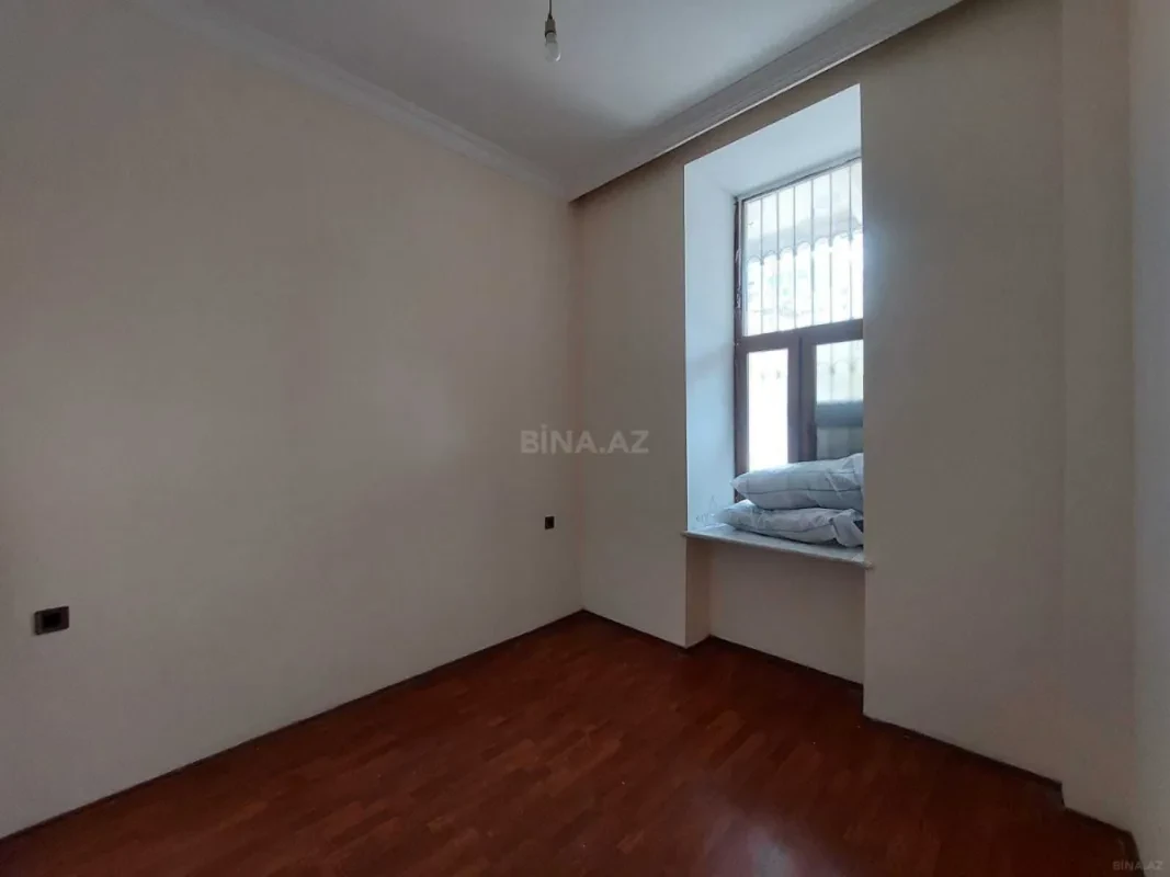 Kirayə verilir 2 otaqlı ofis 60 m²