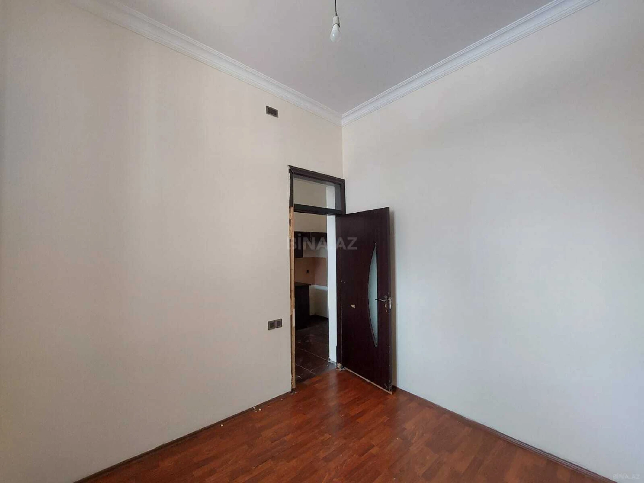 Kirayə verilir 2 otaqlı ofis 60 m²
