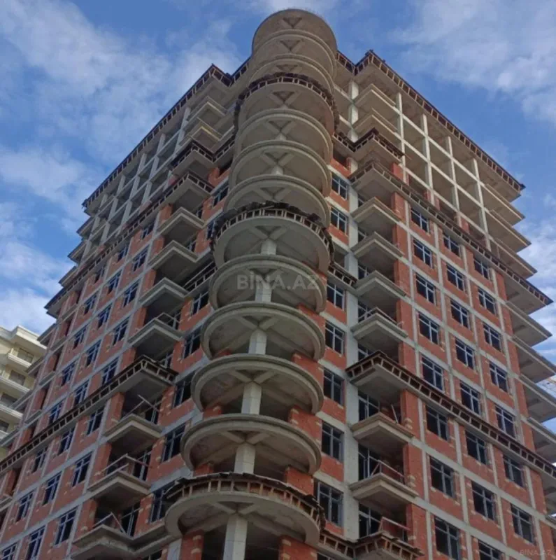Satılır 2 otaqlı mənzil 77.8 m²