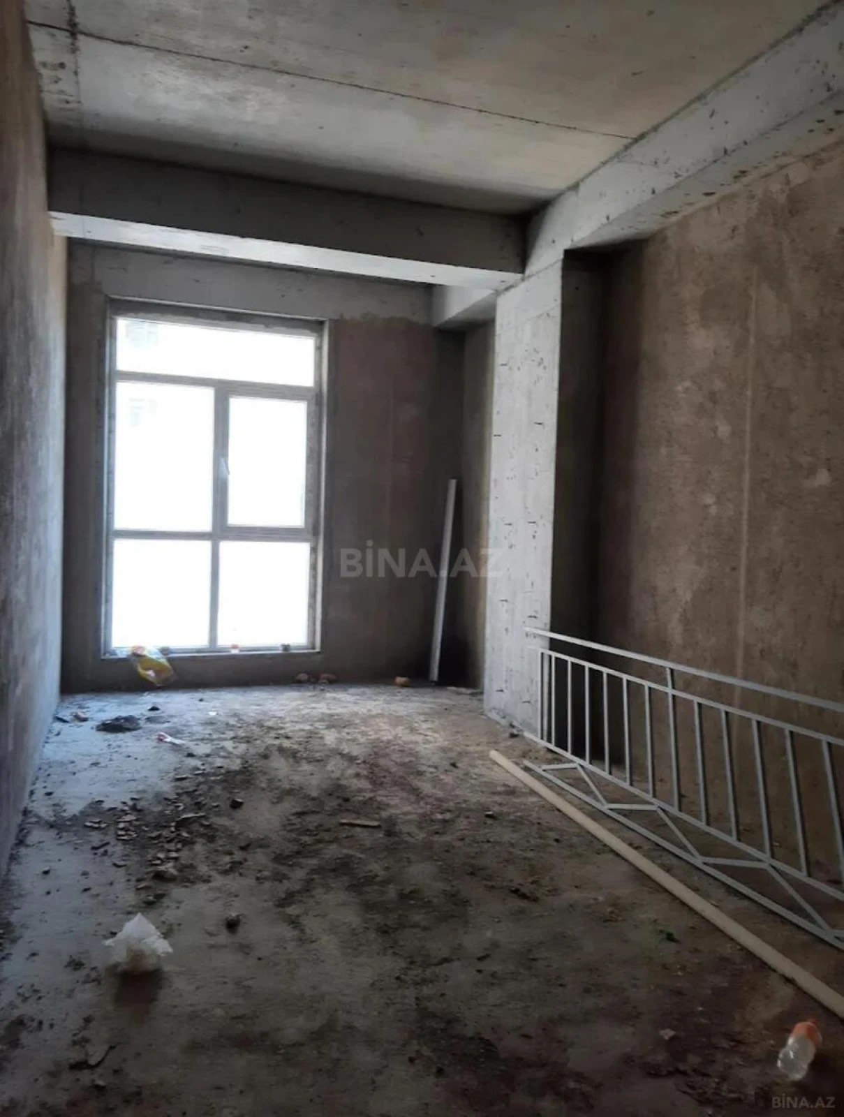 Satılır 2 otaqlı mənzil 77.8 m²