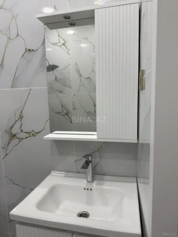 Satılır 2 otaqlı mənzil 60 m²