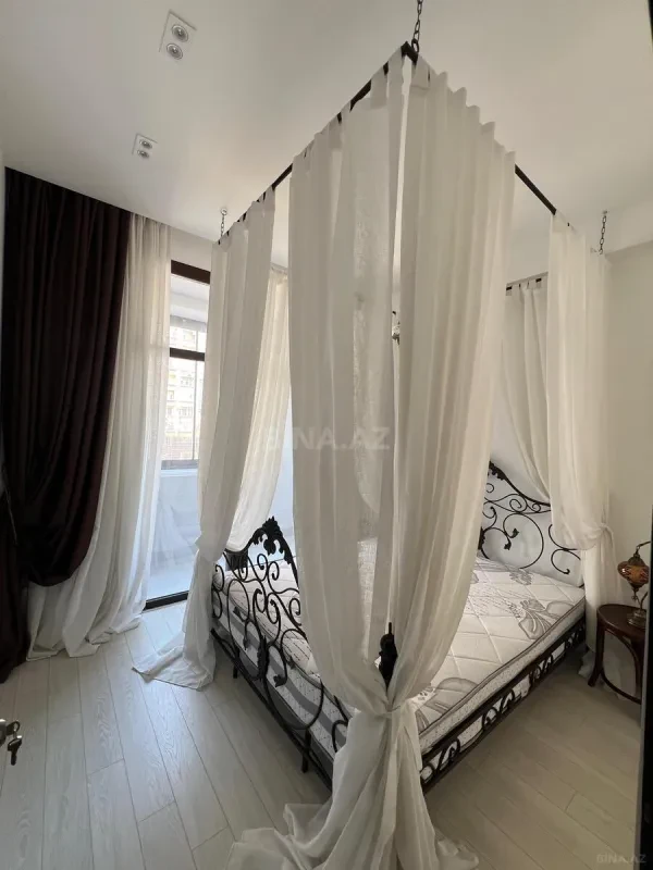 Kirayə verilir 2 otaqlı mənzil 70 m²
