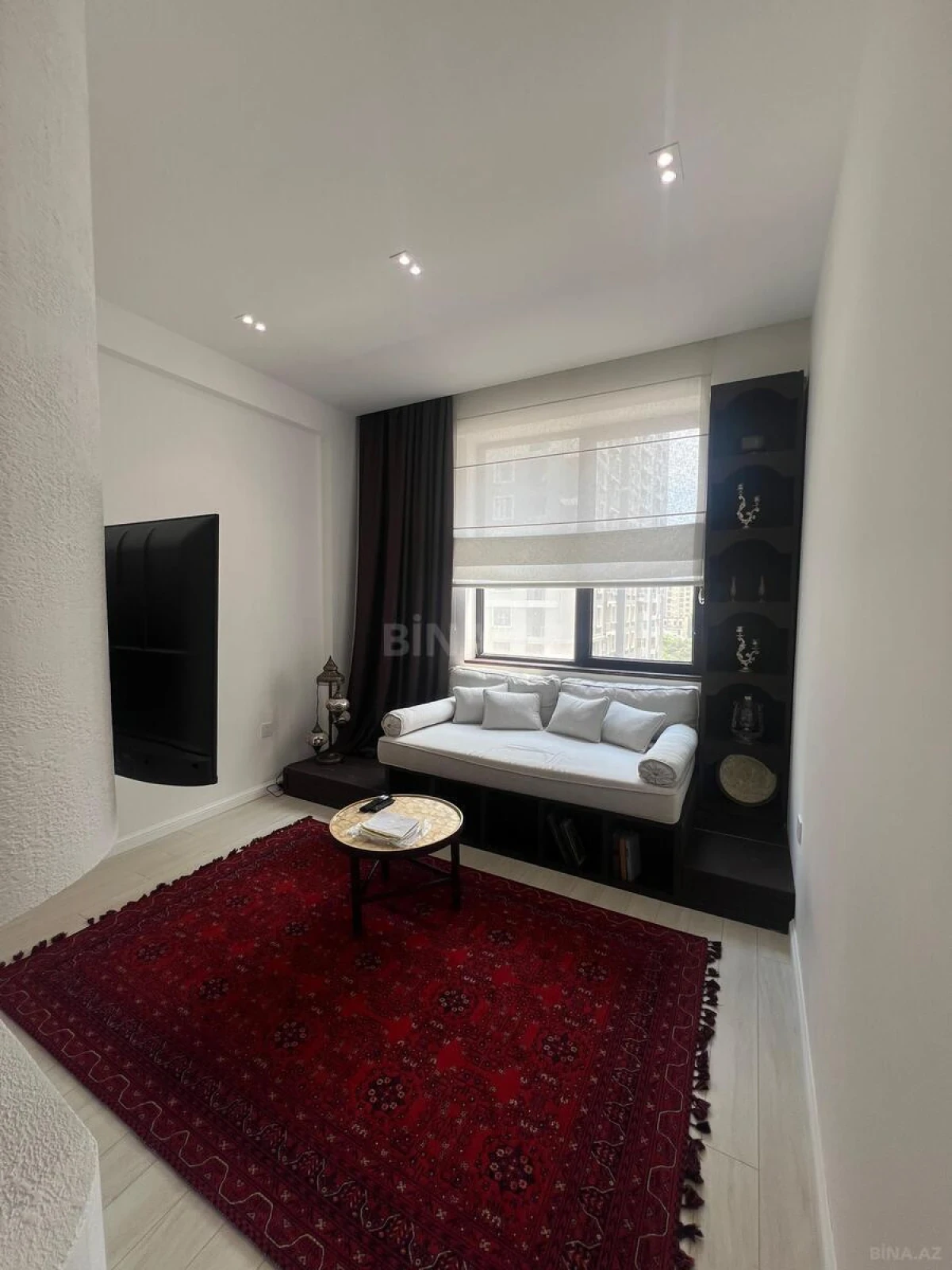 Kirayə verilir 2 otaqlı mənzil 70 m²