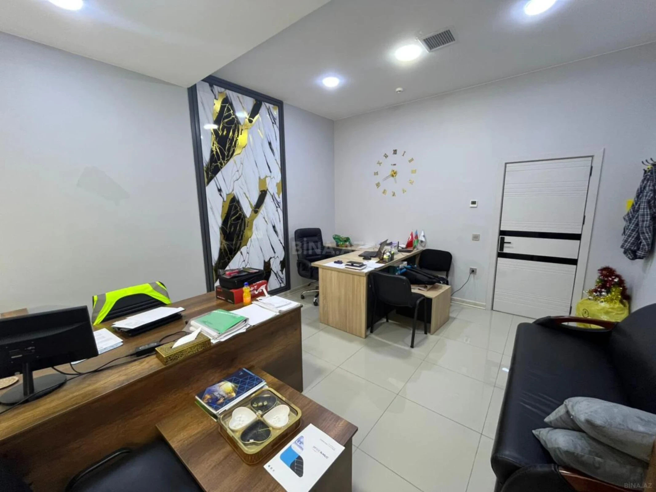 Kirayə verilir 2 otaqlı ofis 45 m²