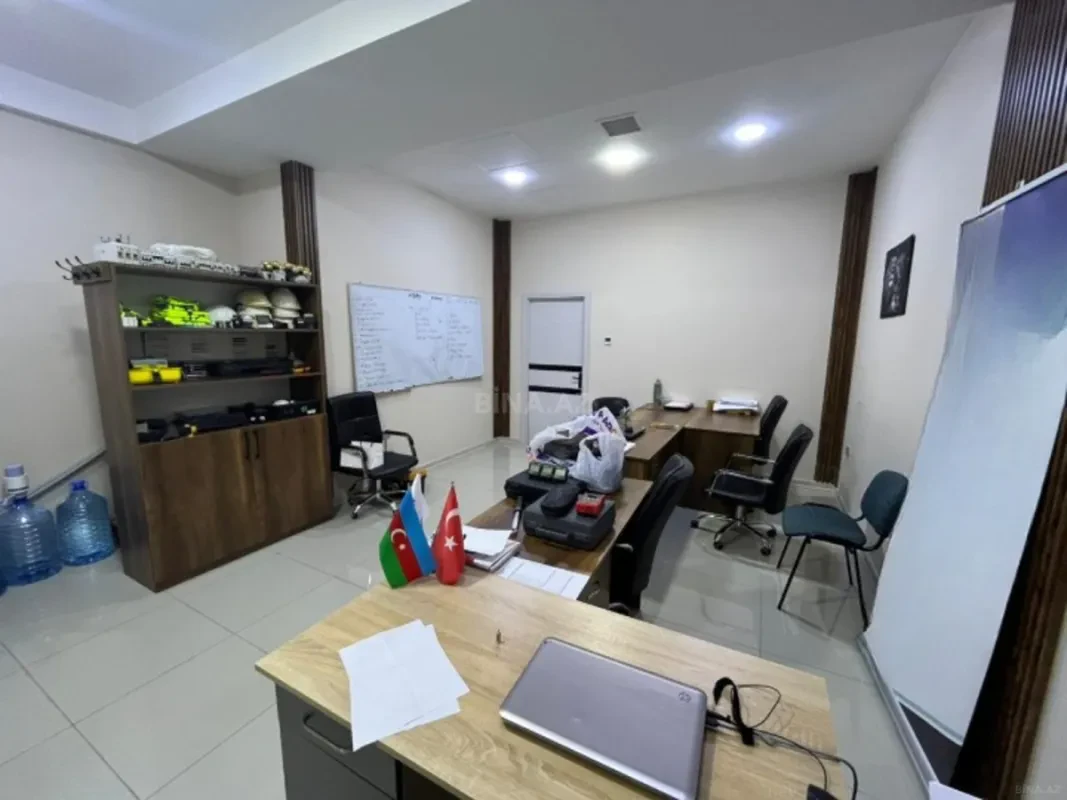 Kirayə verilir 2 otaqlı ofis 45 m²