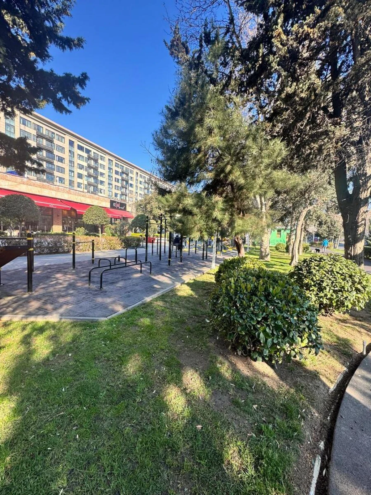 Satılır 3 otaqlı mənzil 85 m²