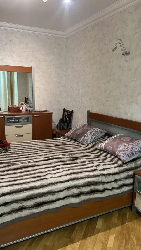 Satılır 3 otaqlı mənzil 85 m²