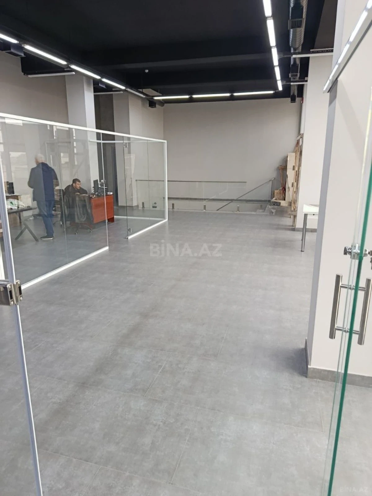 Kirayə verilir obyekt 500 m²