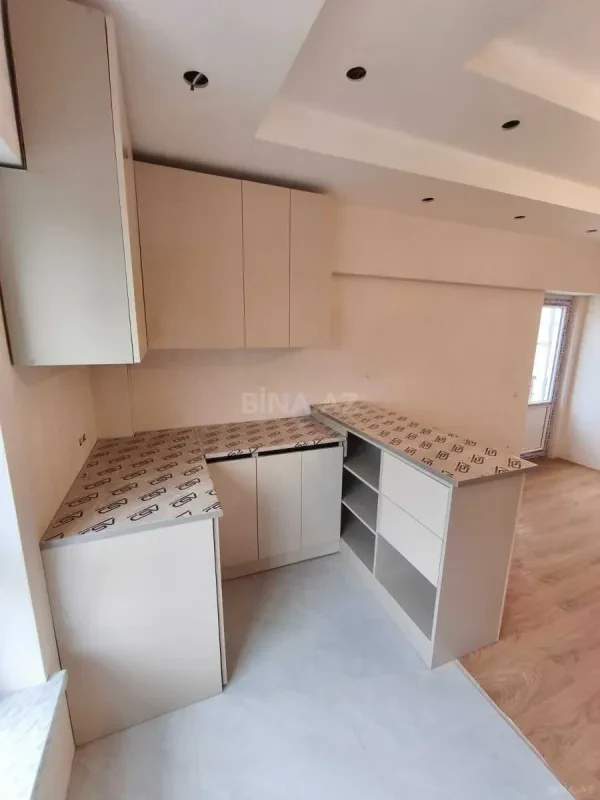 Satılır 3 otaqlı mənzil 58 m²
