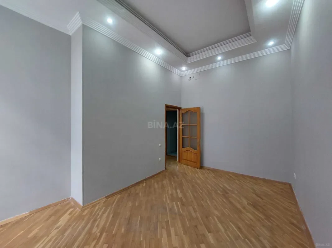 Kirayə verilir 4 otaqlı ofis 180 m²
