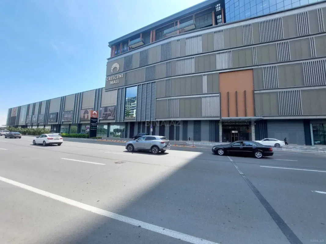 Kirayə verilir 4 otaqlı ofis 180 m²