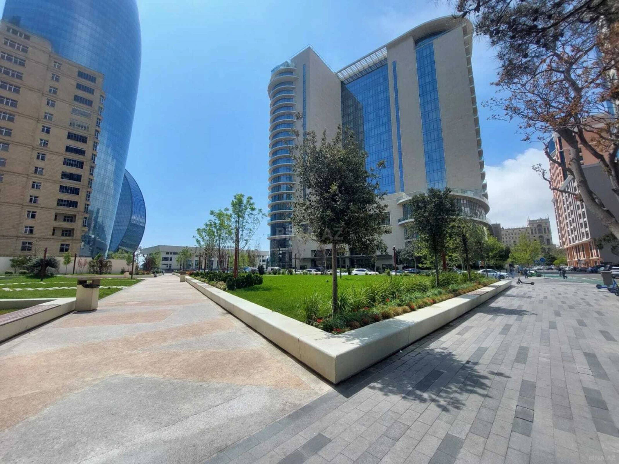 Kirayə verilir 4 otaqlı ofis 180 m²