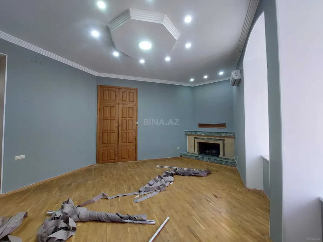 Kirayə verilir 4 otaqlı ofis 180 m²