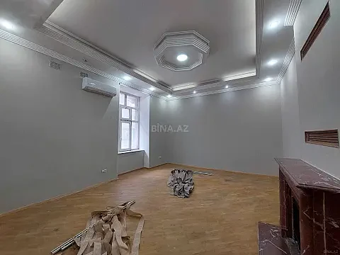 Kirayə verilir 4 otaqlı ofis 180 m²