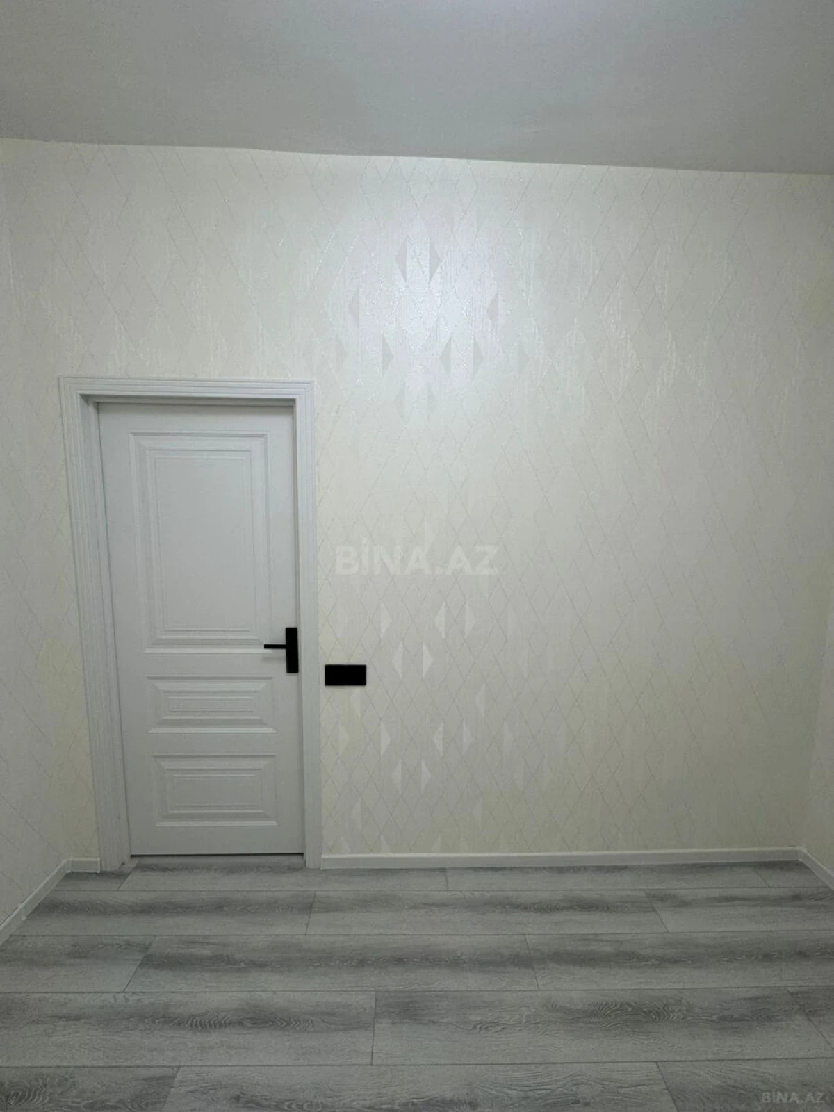 Satılır 2 otaqlı mənzil 42 m²