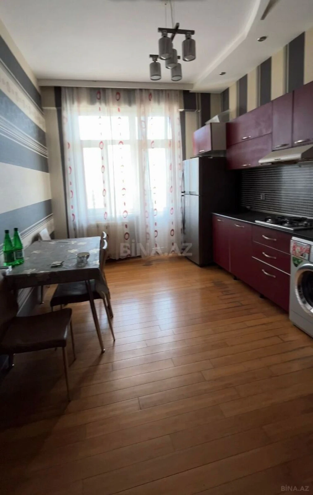 Satılır 3 otaqlı mənzil 92 m²
