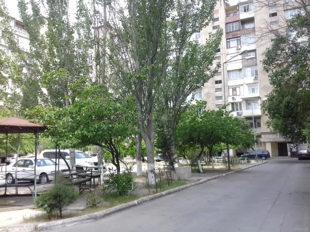 Satılır 2 otaqlı mənzil 43 m²