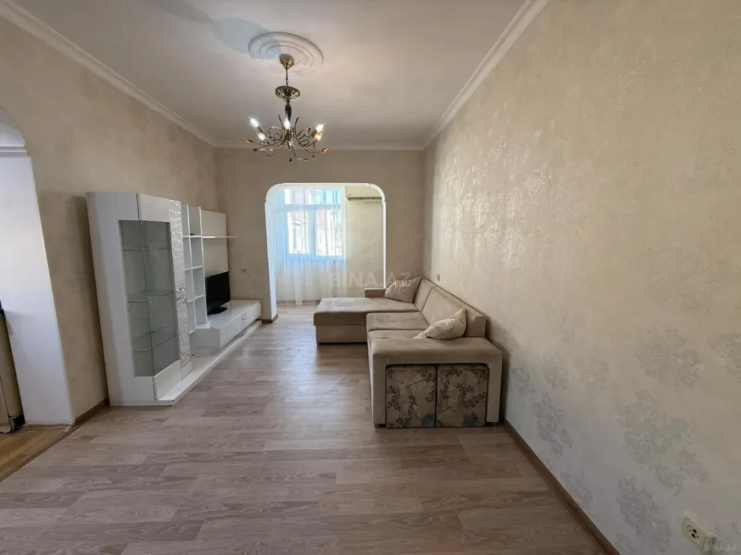 Satılır 2 otaqlı mənzil 43 m²