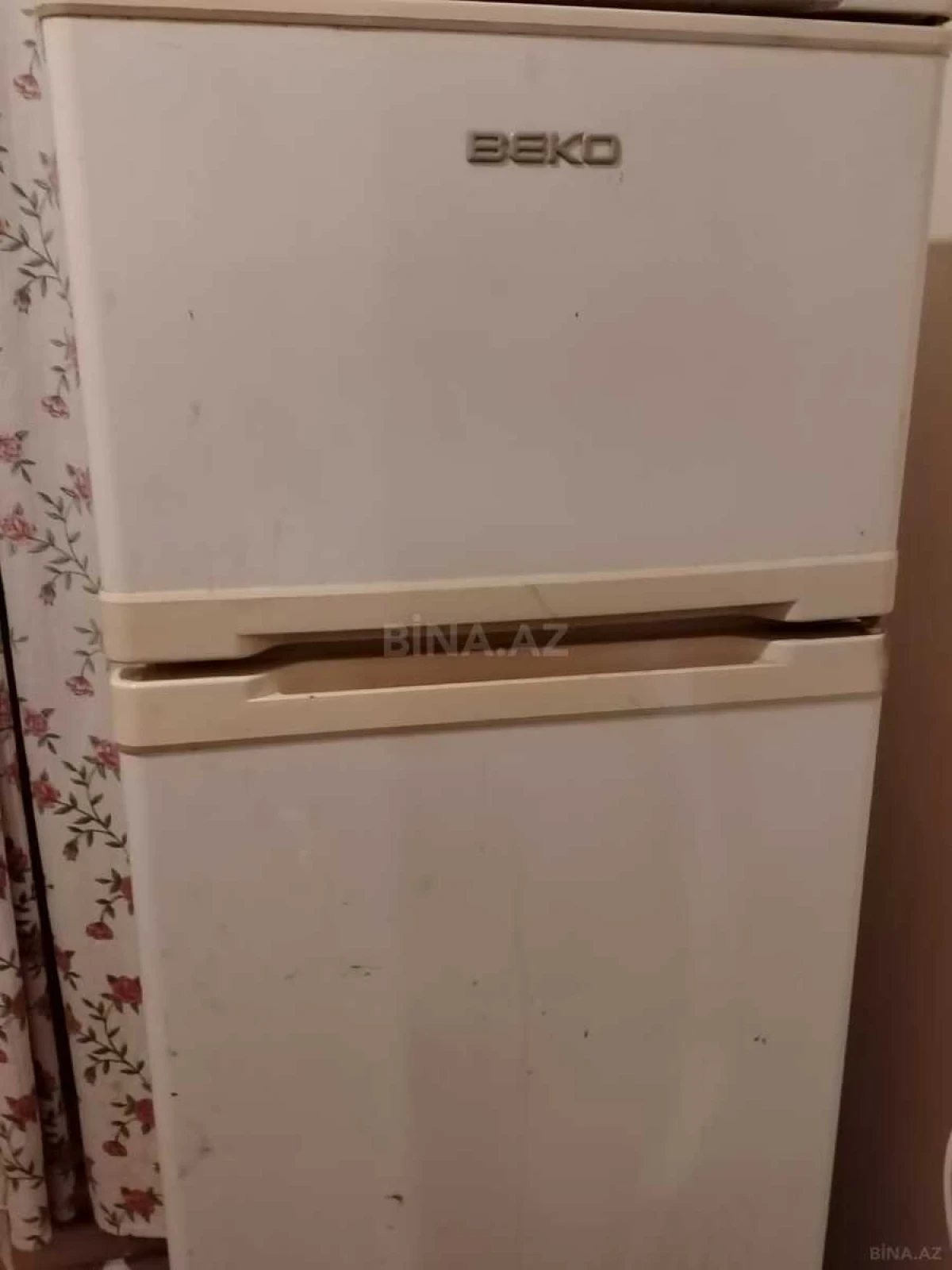 Kirayə verilir 2 otaqlı mənzil 90 m²