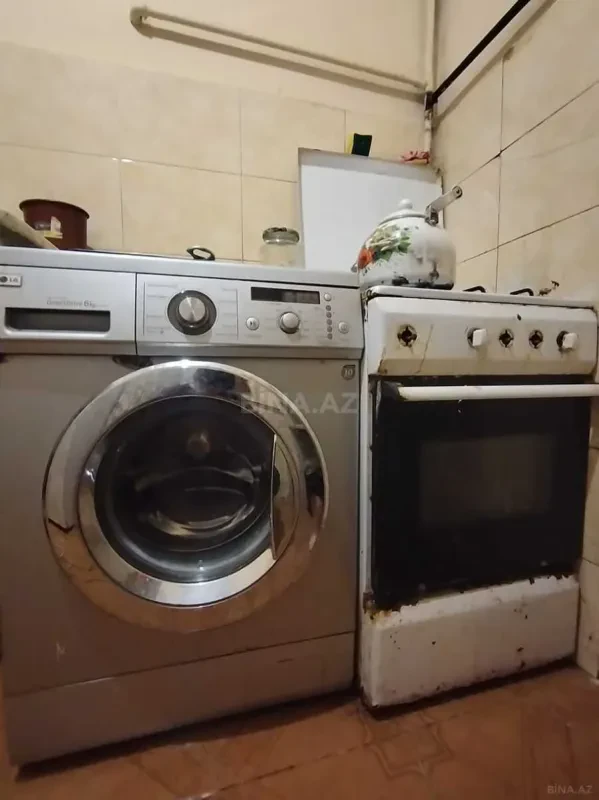 Kirayə verilir 2 otaqlı mənzil 90 m²