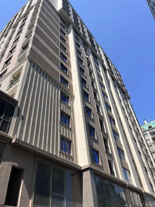 Kirayə verilir 3 otaqlı mənzil 110 m²