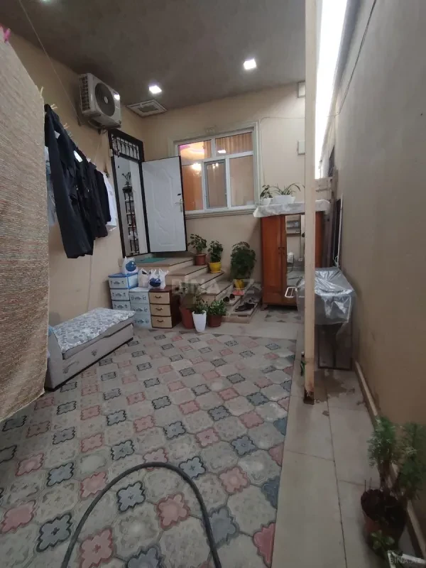 Satılır 3 otaqlı həyət evi 100 m²