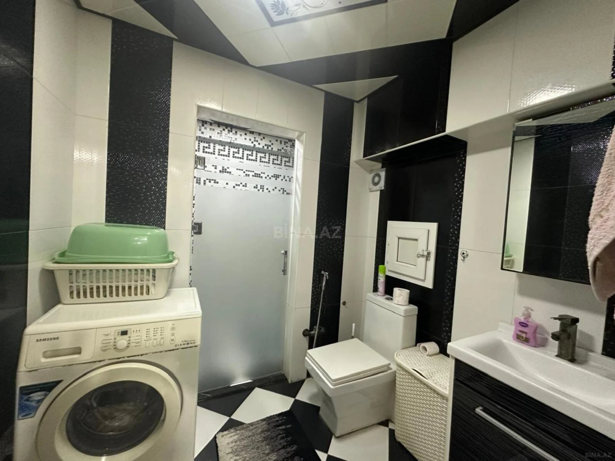 Satılır 3 otaqlı mənzil 101 m²