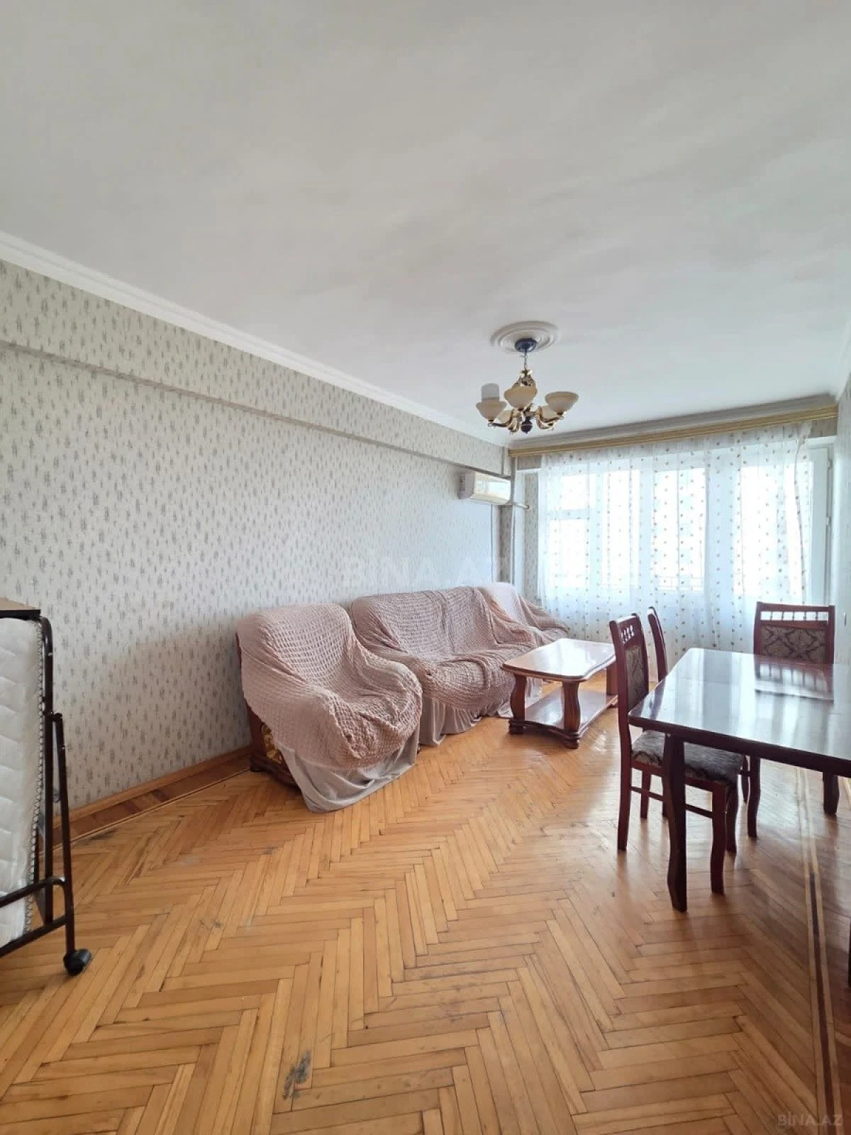 Satılır 2 otaqlı mənzil 60 m²