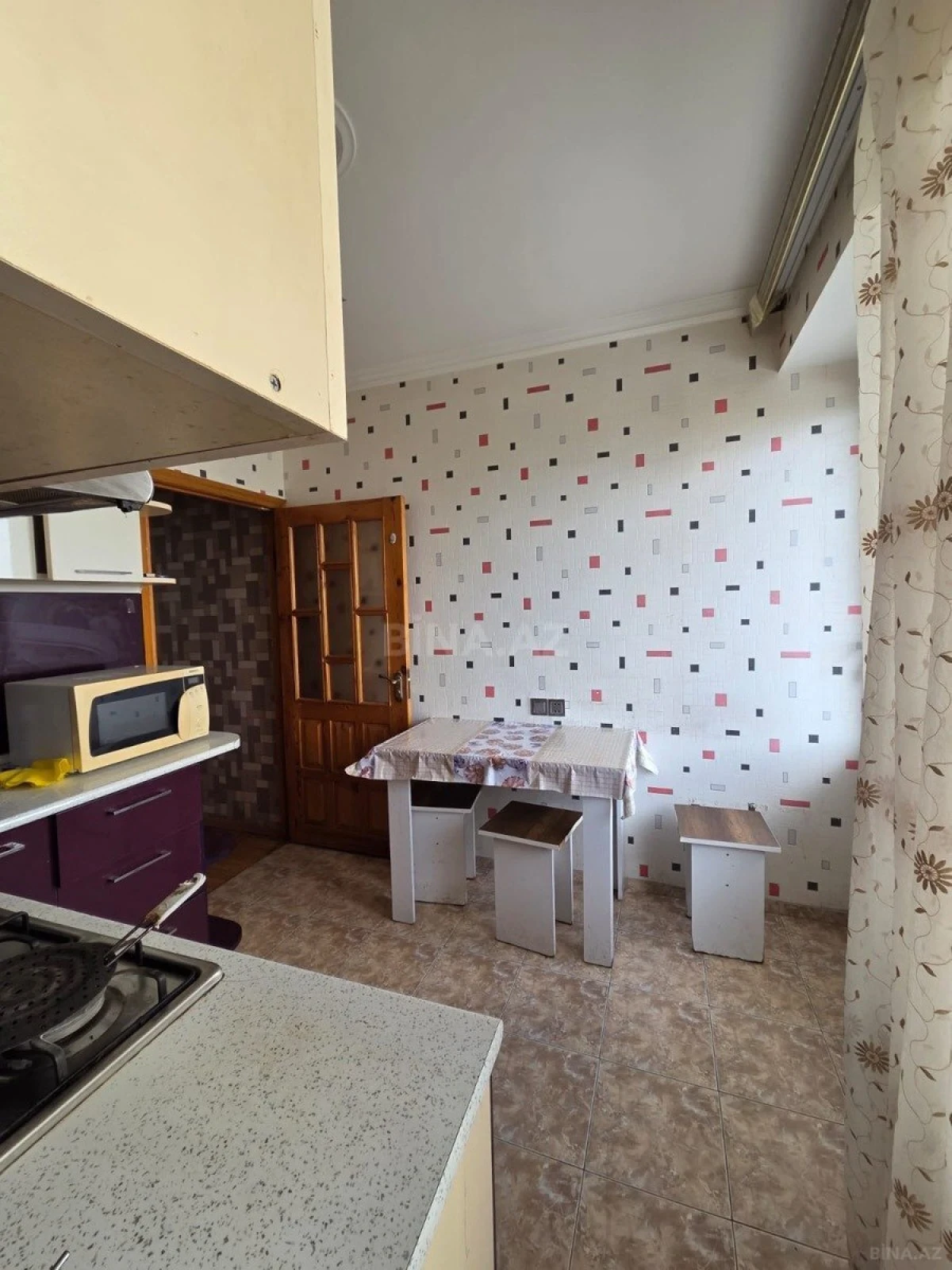Satılır 2 otaqlı mənzil 60 m²