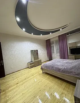 Satılır 2 otaqlı mənzil 85 m²