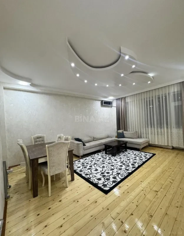 Satılır 2 otaqlı mənzil 85 m²