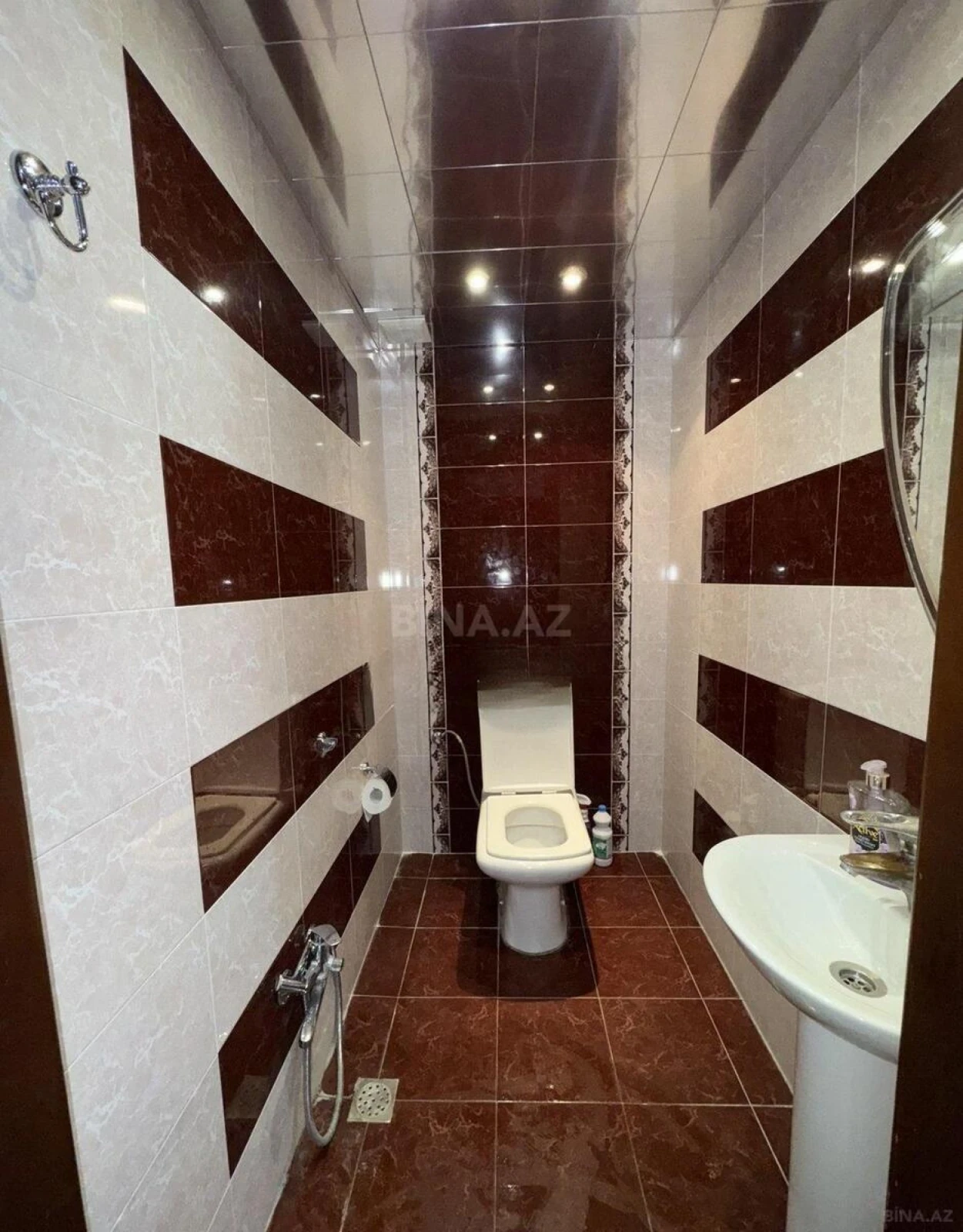 Satılır 2 otaqlı mənzil 85 m²