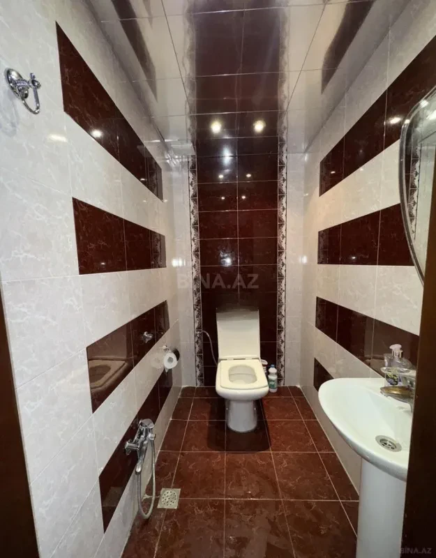 Satılır 2 otaqlı mənzil 85 m²