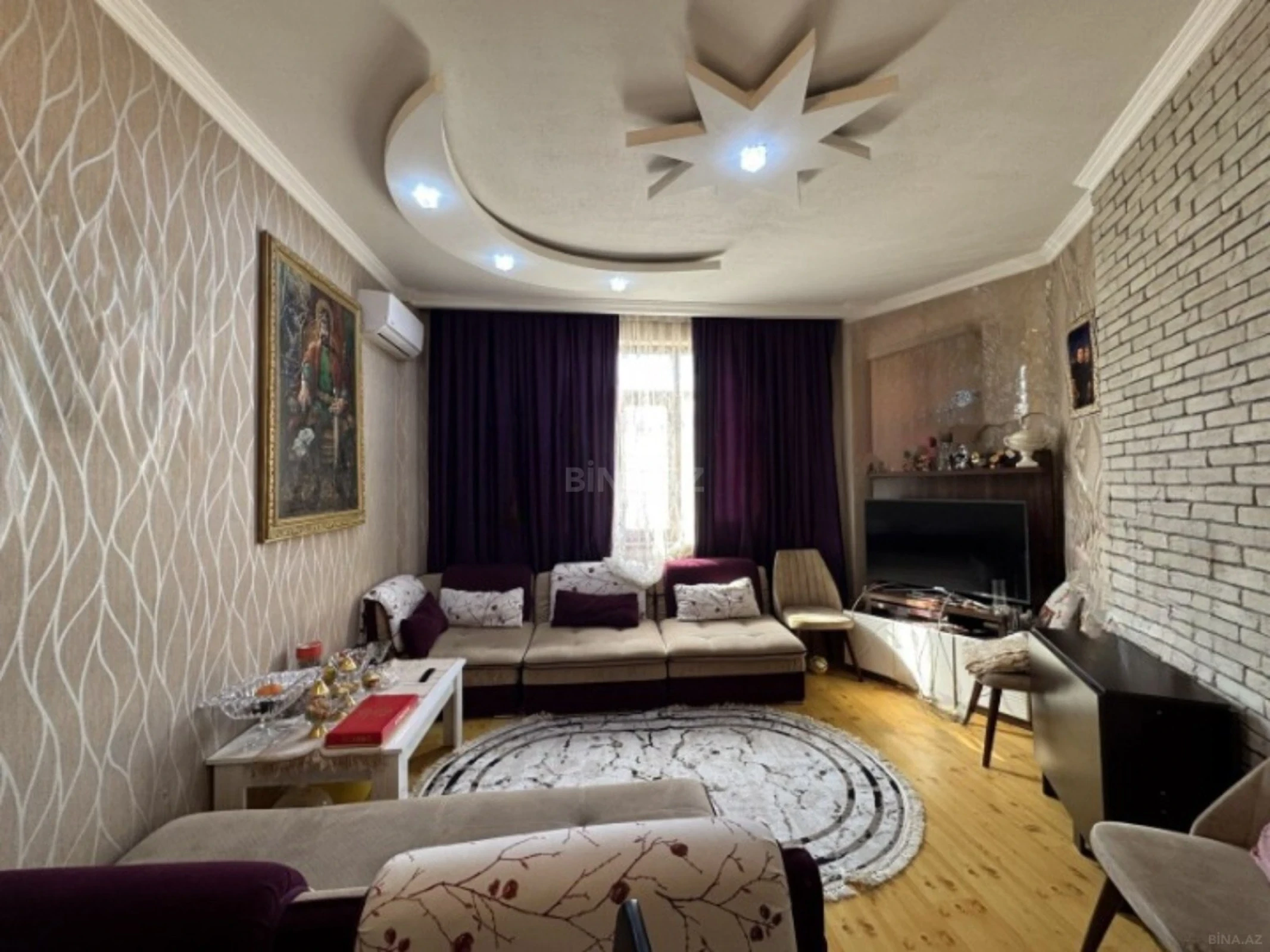 Satılır 2 otaqlı mənzil 78 m²