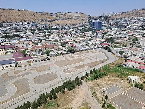 Satılır 2 otaqlı mənzil 78 m²