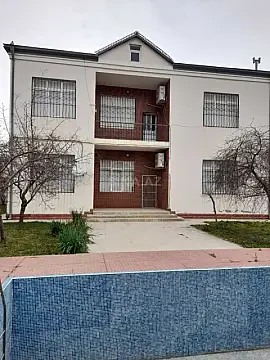 Satılır 5 otaqlı həyət evi 260 m²