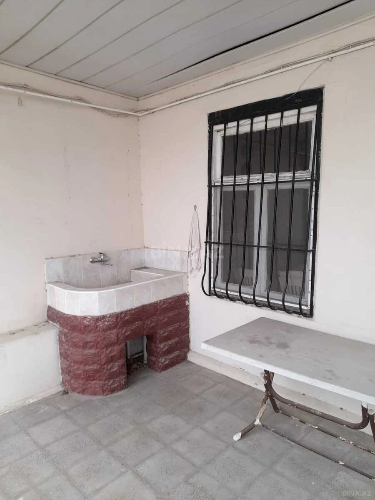 Satılır 5 otaqlı həyət evi 260 m²