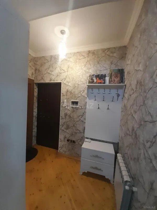 Satılır 2 otaqlı mənzil 72 m²