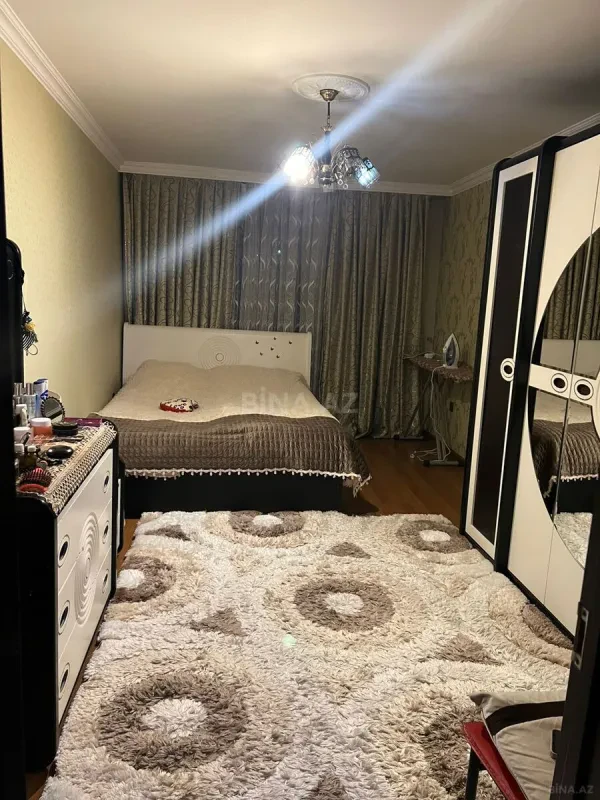 Kirayə verilir 2 otaqlı mənzil 50 m²