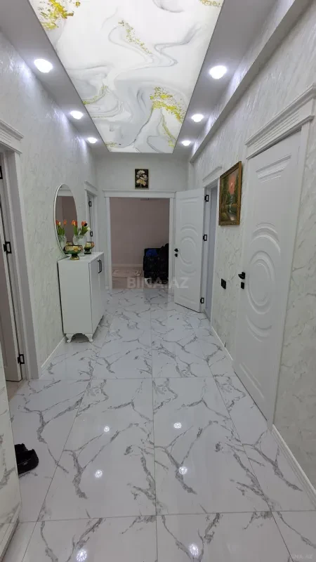 Kirayə verilir 2 otaqlı mənzil 70 m²