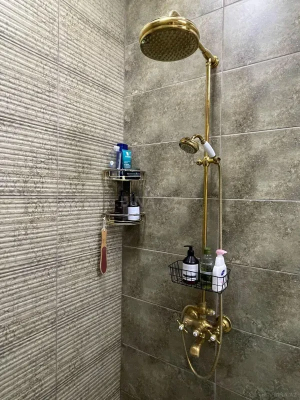 Kirayə verilir 2 otaqlı mənzil 80 m²