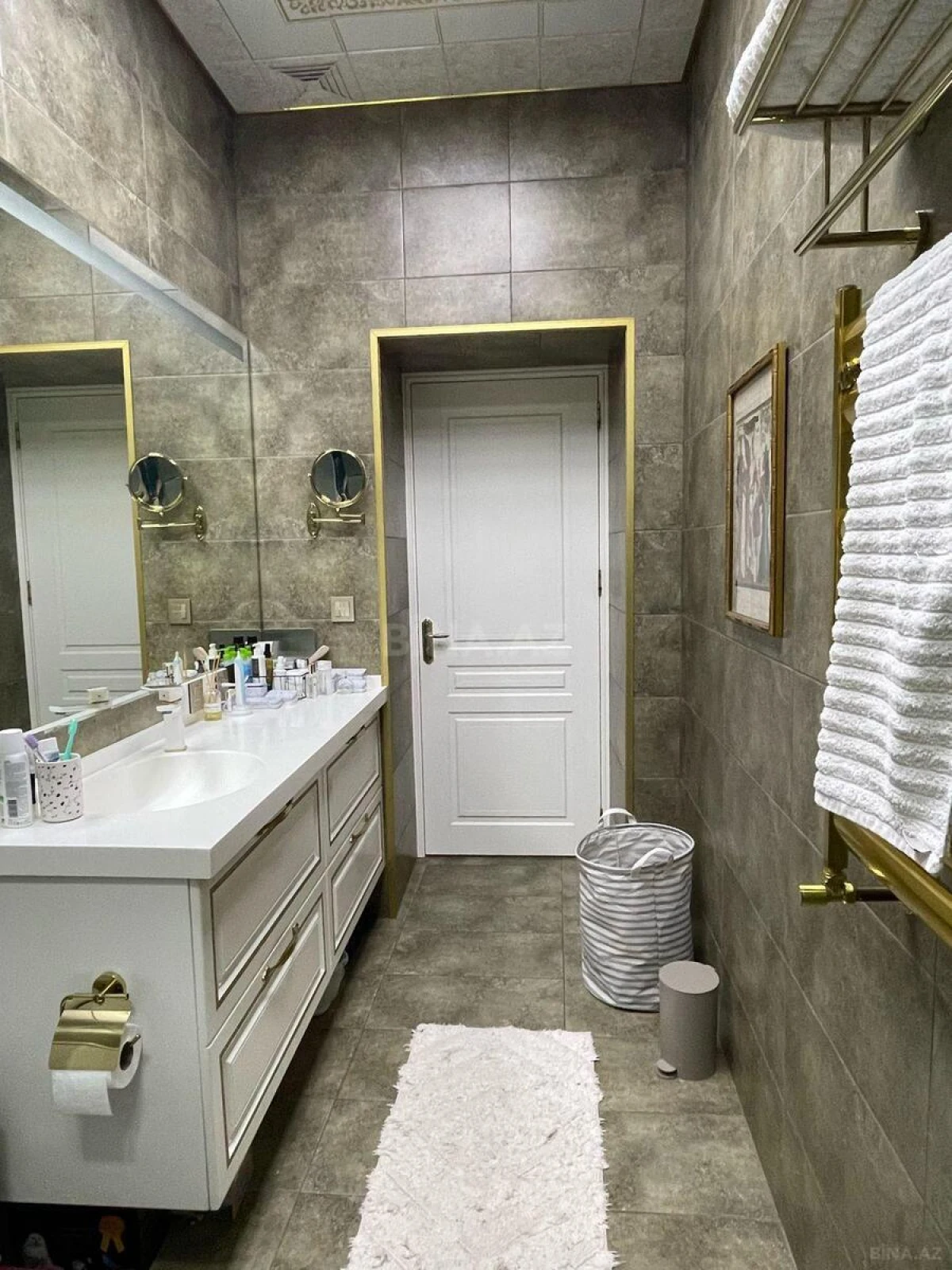 Kirayə verilir 2 otaqlı mənzil 80 m²