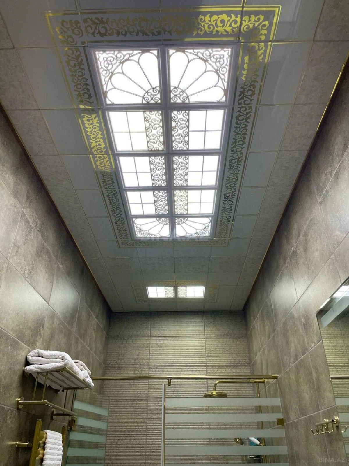Kirayə verilir 2 otaqlı mənzil 80 m²