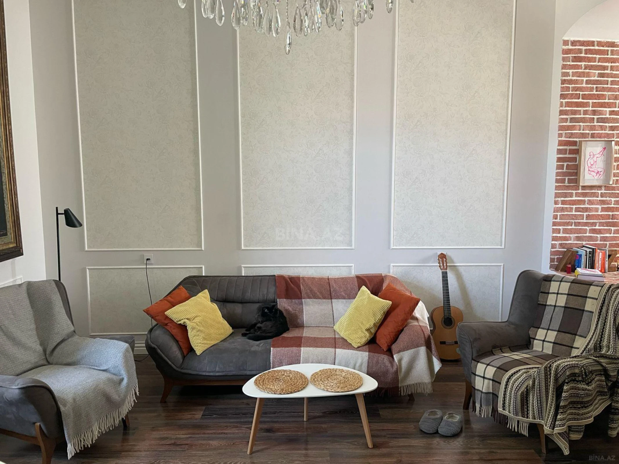 Kirayə verilir 2 otaqlı mənzil 80 m²