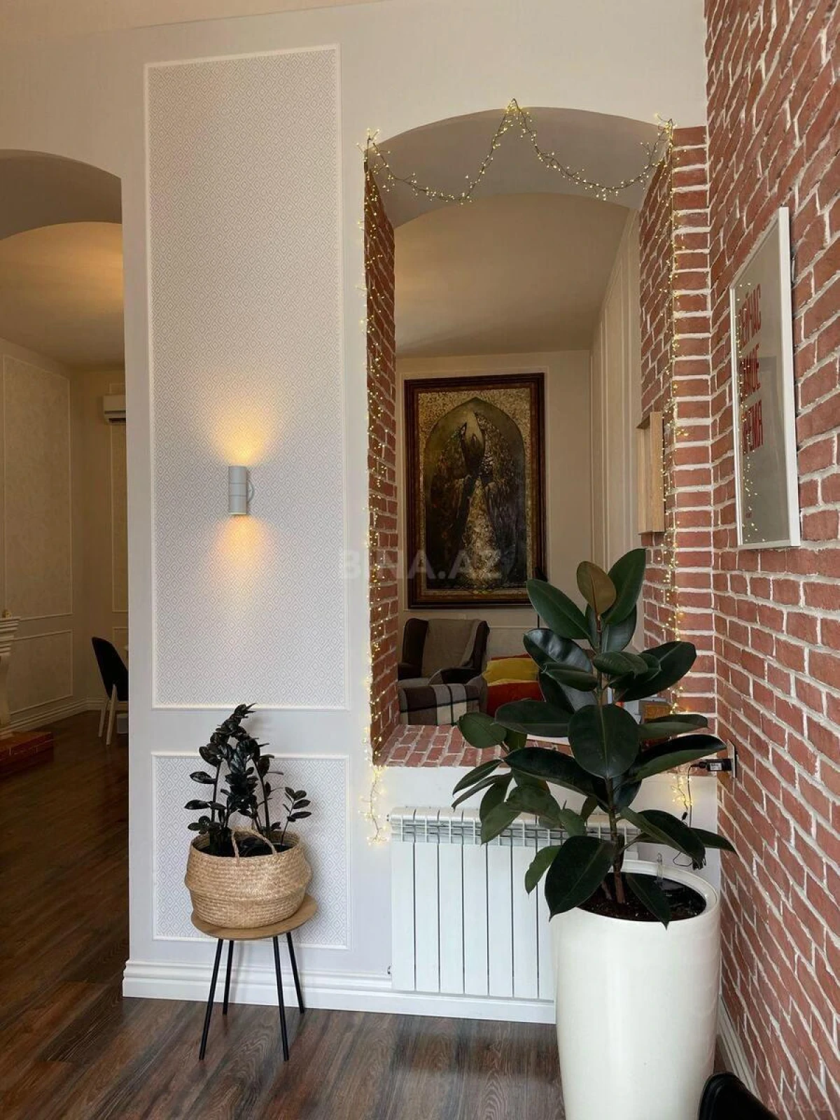 Kirayə verilir 2 otaqlı mənzil 80 m²