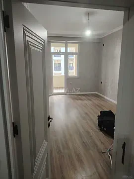 Satılır 2 otaqlı mənzil 83 m²
