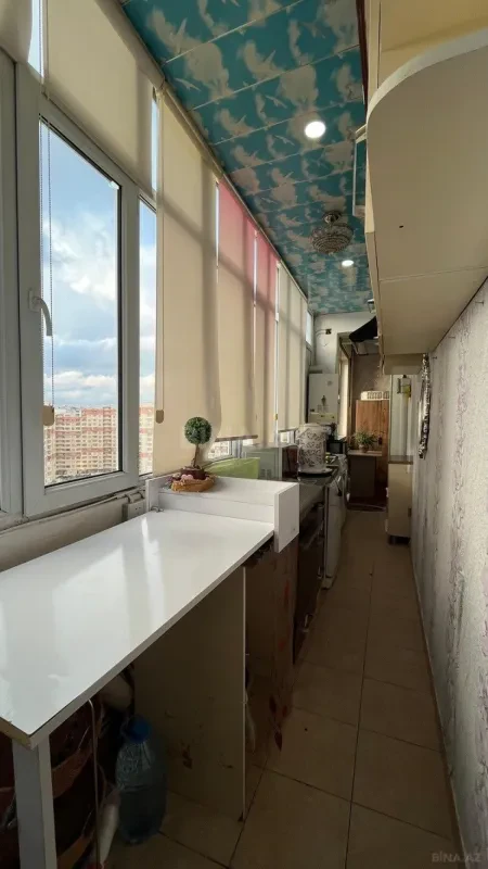 Satılır 4 otaqlı mənzil 100 m²