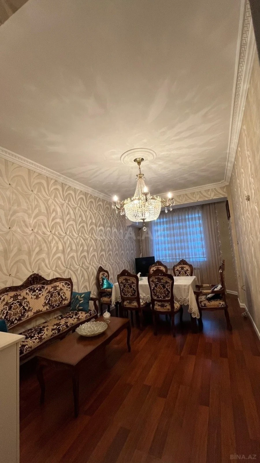 Satılır 4 otaqlı mənzil 100 m²