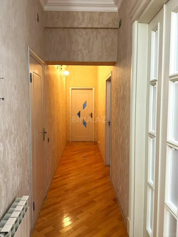 Satılır 2 otaqlı mənzil 90 m²