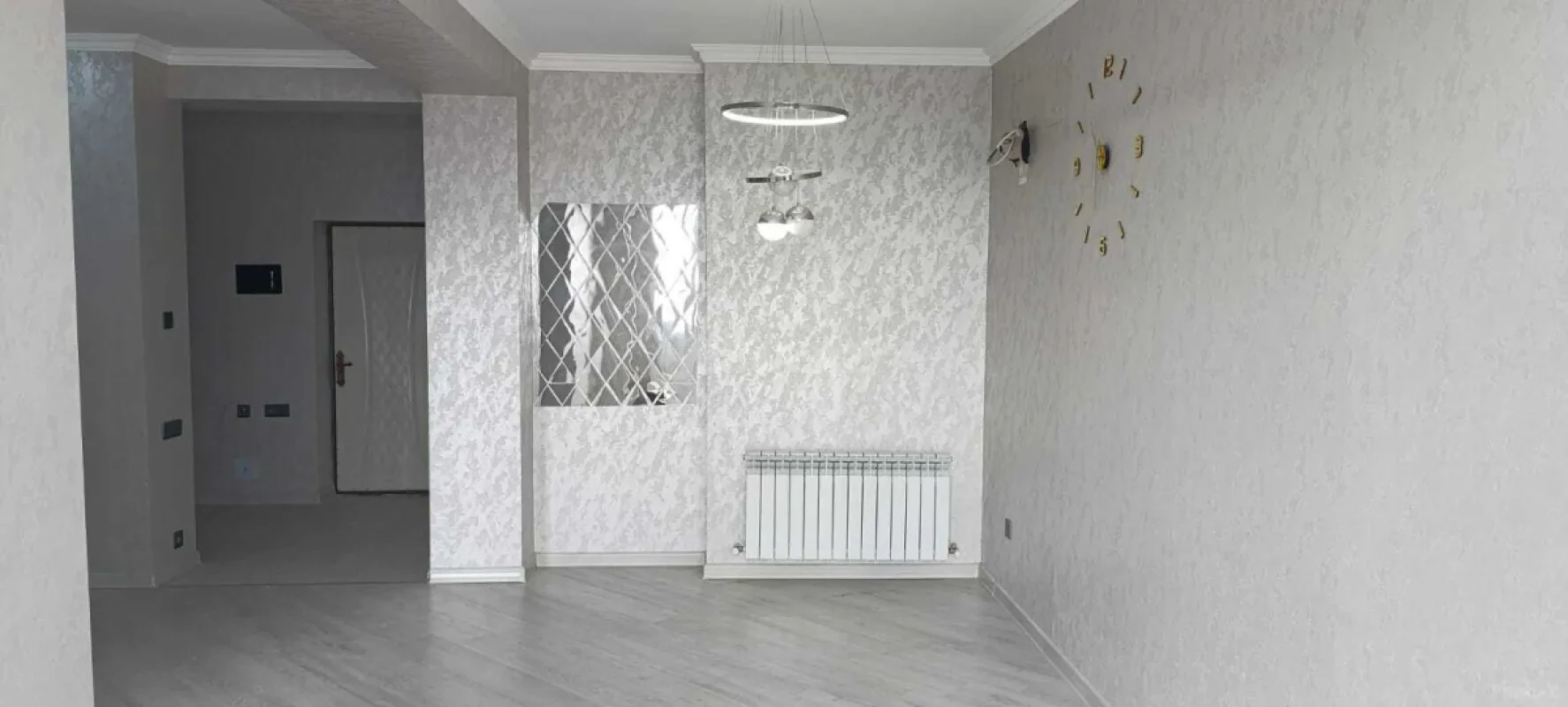 Kirayə verilir 2 otaqlı mənzil 60 m²